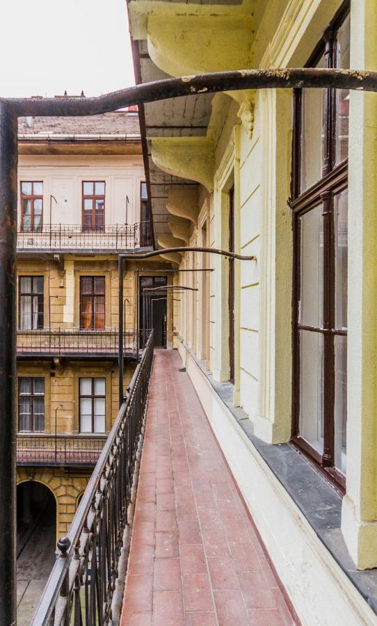The Museum Living Апартаменти *